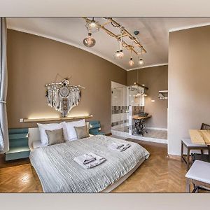 Boutique Suites Raday