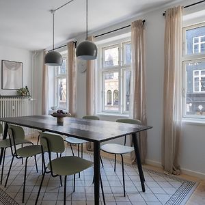 Sanders Main - Popular Two-Bedroom Duplex Apartment Next To Magical Nyhavn